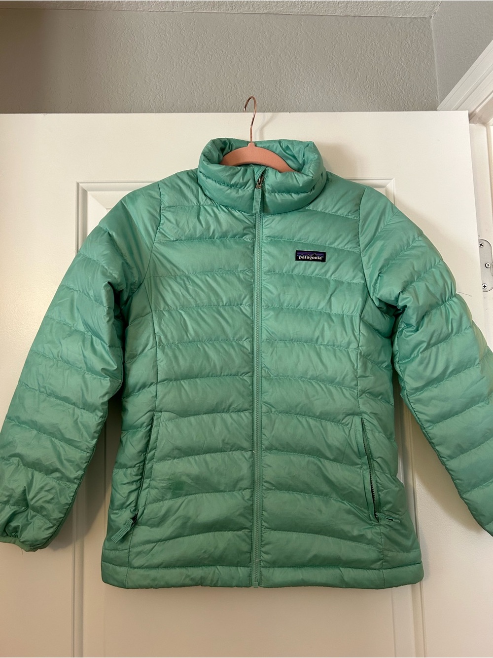 Patagonia Kid’s Mint Green Lightweight Puffer Jacket